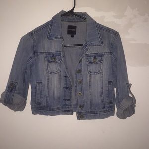 Cropped jean jacket